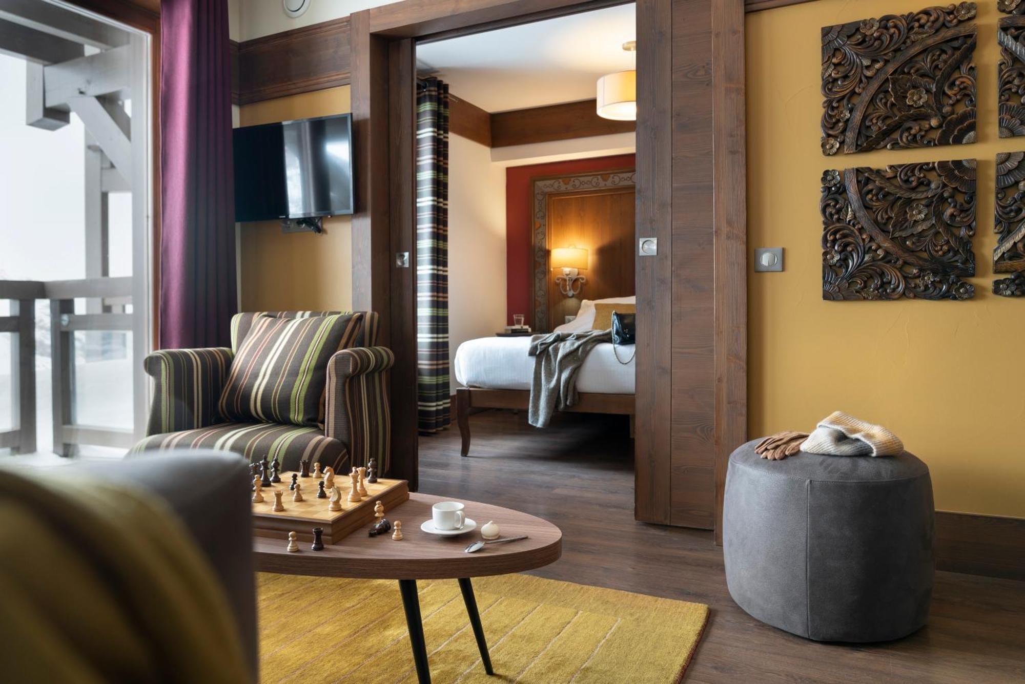 Aparthotel Le Hameau Du Kashmir Val Thorens Esterno foto